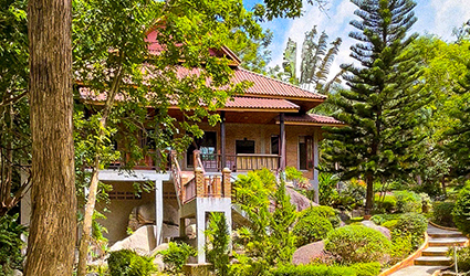 Connecting Family garden Villa